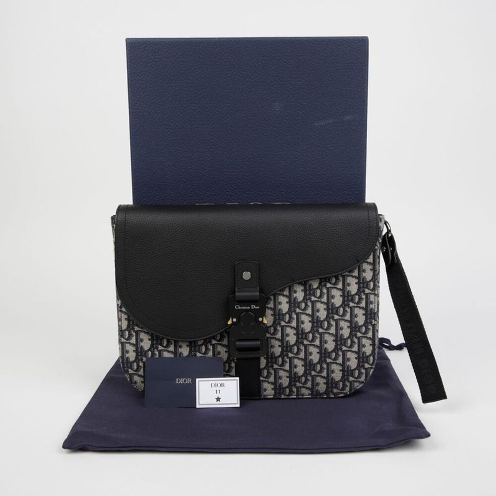 Saddle Pouch